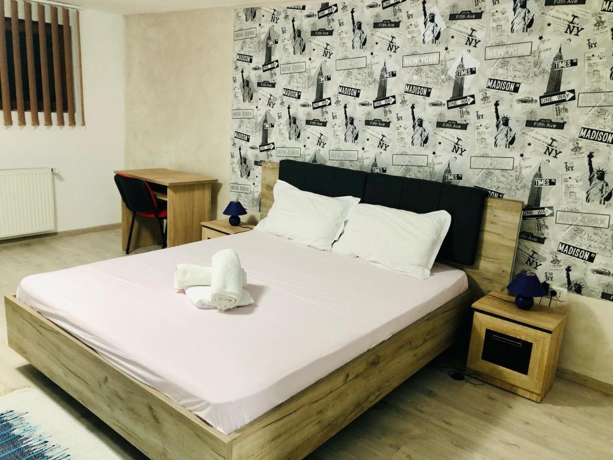 Central Park - Big Apartment - 3 Rooms - Free Parking T5 Timisoara Exterior foto